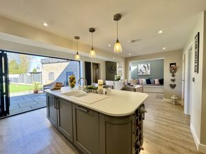 Photo 20- click for photo gallery